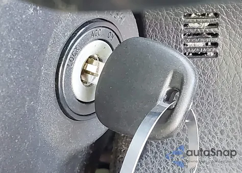 2015 Toyota Corolla Le из США, поврежденный, VIN 5YFBURHE1FP343271